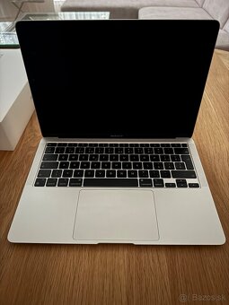 Apple MacBook Air 13" M1 256 GB - strieborný - 6