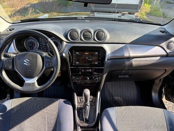 Suzuki Vitata r. 2019 - 6