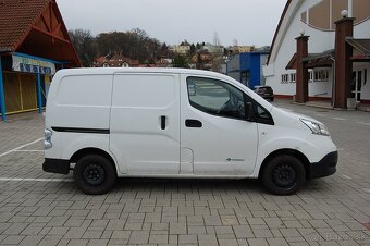 Nissan e-NV200 - 6