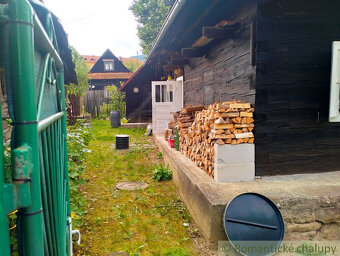 Drevenička v centre krásnej obce Papradno na predaj - 6