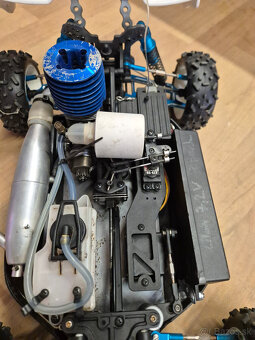 RC benzínové auto 1:8 - 6