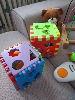 Veľký balík zvukových a montessori hračiek - 6