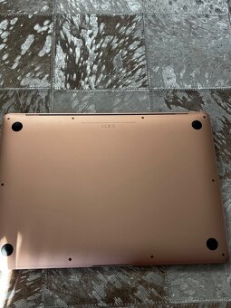 MacBook Air 13” Retina (2018) 8GB RAM, plne funkčný - 6