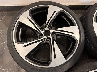 original audi a3 s3 r19 RS 8Y 8Y0601025CG letní - 6