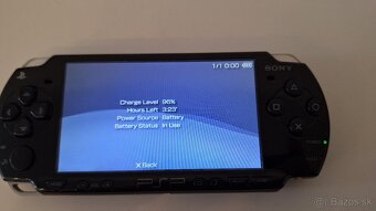 Sony PSP Portable PSP-2000 + hry. Japonska verzia - 6