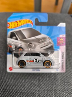 Hot Wheels 1:64 Európske vozy - 6