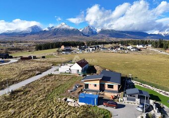 PREDAJ: STAV.POZEMOK S IS; 699 m2; Poprad - Mlynica; 135.000 - 6