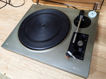 Gramofón Tesla NC300 - 6