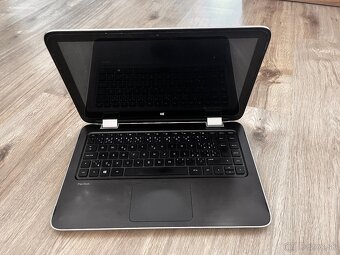 HP Pavilion x360 - 6