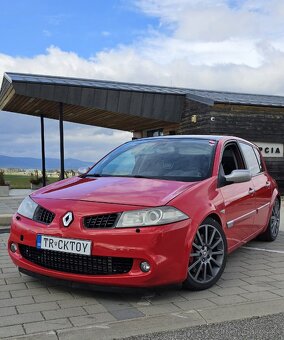 Predám Renault Megane RS 2.0T - 6