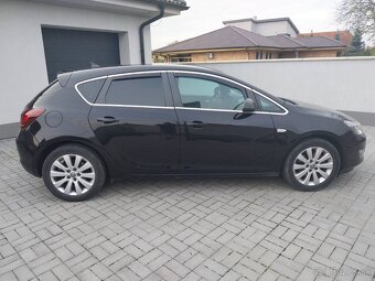 Opel Astra J 1.7 CDTI - 6