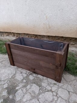 Vyvyseny záhon kvetináč - 6