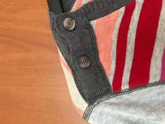 TOMMY HILFIGER originál tenucky/farebný dámsky svetrik L - 6