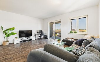 PREDAJ 3 IZB. BYTU, 2x PARK. MIESTA, NÍZKE NÁKLADY, DUNAJSKÁ - 6