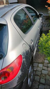 Peugeot 206/ 1,4/ 50kW ---- rezervovane do 14.7. - 6