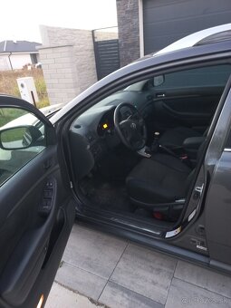 Predam Toyota Avensis combi 2.2 D4D - 6