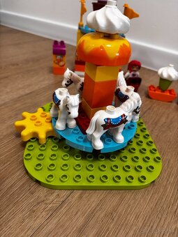 LEGO Duplo 10840 Zabavny park - 6