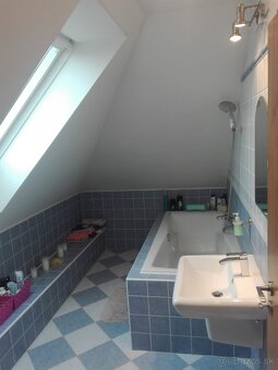 Na prenájom 2 izbový byt - 6