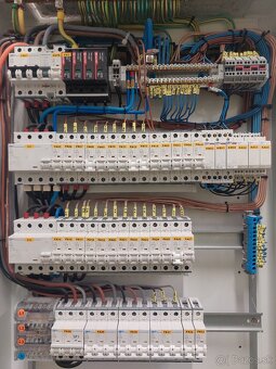 Ponúkam elektrikárske práce. - 6