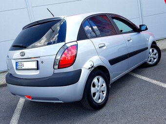 Kia Rio 1.4 Benzín 71kw ✅ 09.2007 ✅ 4x el.okná , ALU DISKY - 6