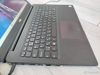 notebook Dell 3500 - Core i5-8265u, 16GB, 256GB, Windows 11 - 6