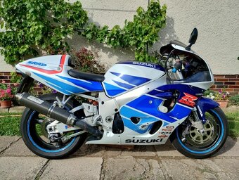 Suzuki GSXR 750, r. 1996 - 6