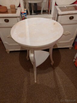 Predám starožitný spálňový nábytok - 6