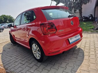 Volkswagen Polo 1.2 TSi BMT Comfortline 90k M5 (benzín) - 6