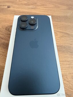 iPhone 15 Pro 256GB Blue Titanium - 6