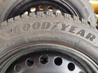 Predám plechové disky R16 so zimnými pneumatikami - 6