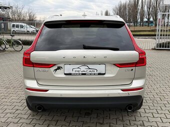 Volvo XC60 D5 Momentum AWD A/T - 6