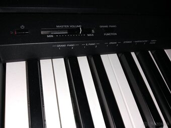 Yamaha - 6
