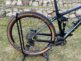 Canyon Lux CF 9.9 Team 10,25kg - 6