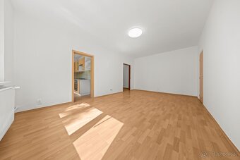 RK4- na predaj 2,5 iz. byt- balkón a loggia, Štrkovec, IHNEĎ - 6