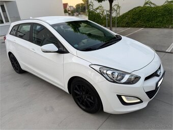 Hyundai i30 1.4 crdi model 2013 - 6