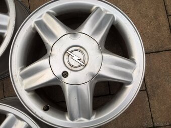 4 ks ZIMNÉ 195/60 R15 88T KLEBER cca 7 mm  -  LEN 20,- €/kus - 6