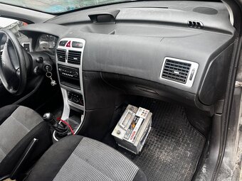 Rozpredam Peugeot 307 - 6