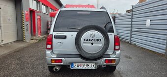Suzuki Grand Vitara 2.0 BENZíN 4X4 SPECIAL EDITION - 6