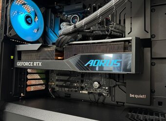 Ryzen 9 9950X3D\96GB\RTX 4070Ti\SSD\1000W Zdroj - 6