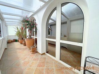 Predaj 3i RD v mediteránskom štýle na 902 m2 pozemku - 6