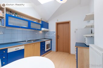 Veľkometrážny byt 131,22 m2 - rozdelený na 3 izb a 2 izb byt - 6