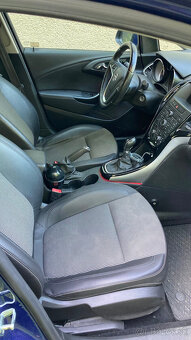 Opel Astra J SportTourer 1.6CDTi Cosmo s ťažným zar. - 6