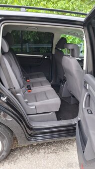 Volkswagen Touran 1,6tdi, 2013 - 6