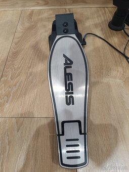 Alesis NITRO MAX Mesh Kit (v záruke) +slúchadlá+stolička - 6