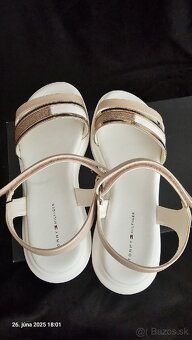 TOMMY HILFIGER SANDALE ORIGINAL - 6