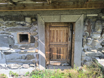 NÁDHERNÁ DREVENICA NOVÁ STRECHA, NOVÁ ELEKTRINA, STUDŇA, SO  - 6