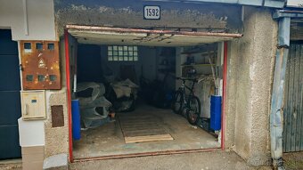 Predám Garáž s Jamou a Elektrinou - 6