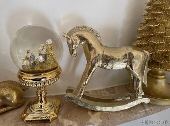 vianoce - hupaci konik 20x20cm - 6