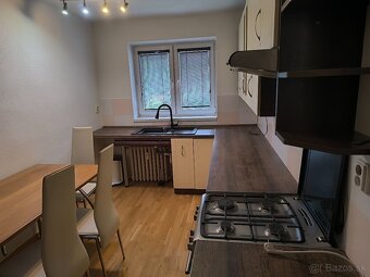 Prenájom 3 izbového bytu - sídlisko 1 - 6