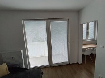 1-izbový byt po kompletnej rekonštrukcii - 6